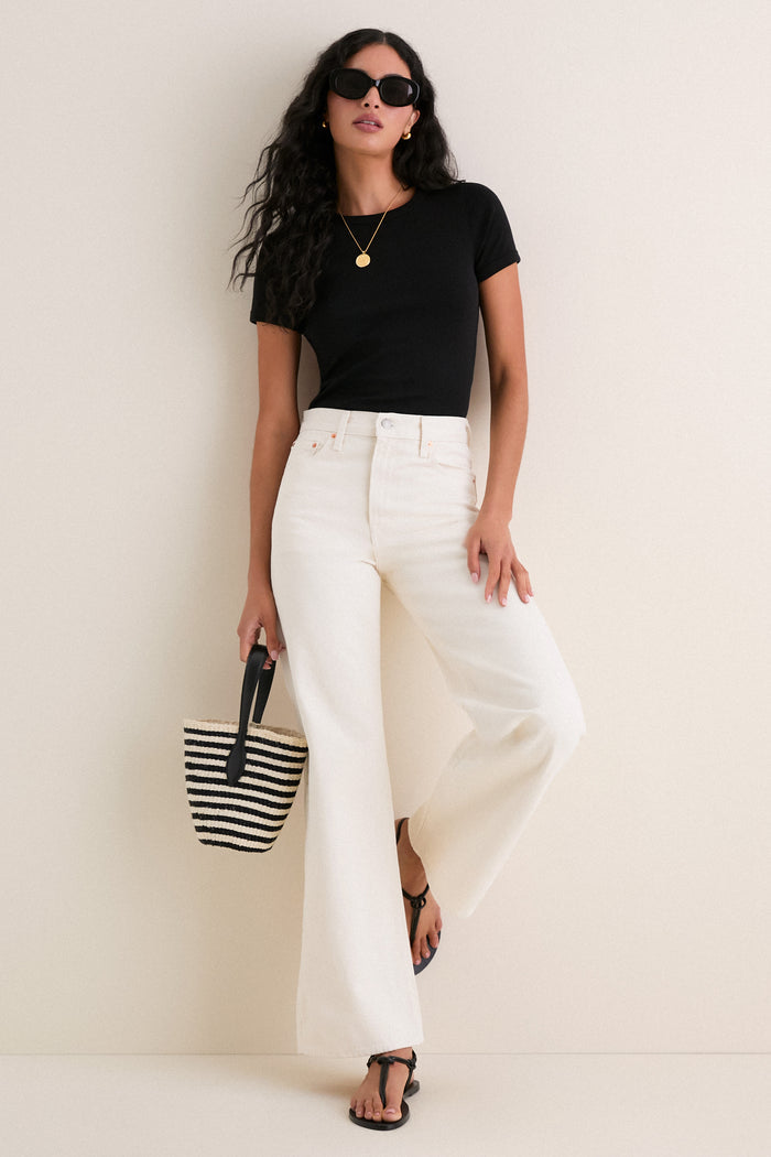 Barely Freezing Ribcage Wide Leg H223 Jean
