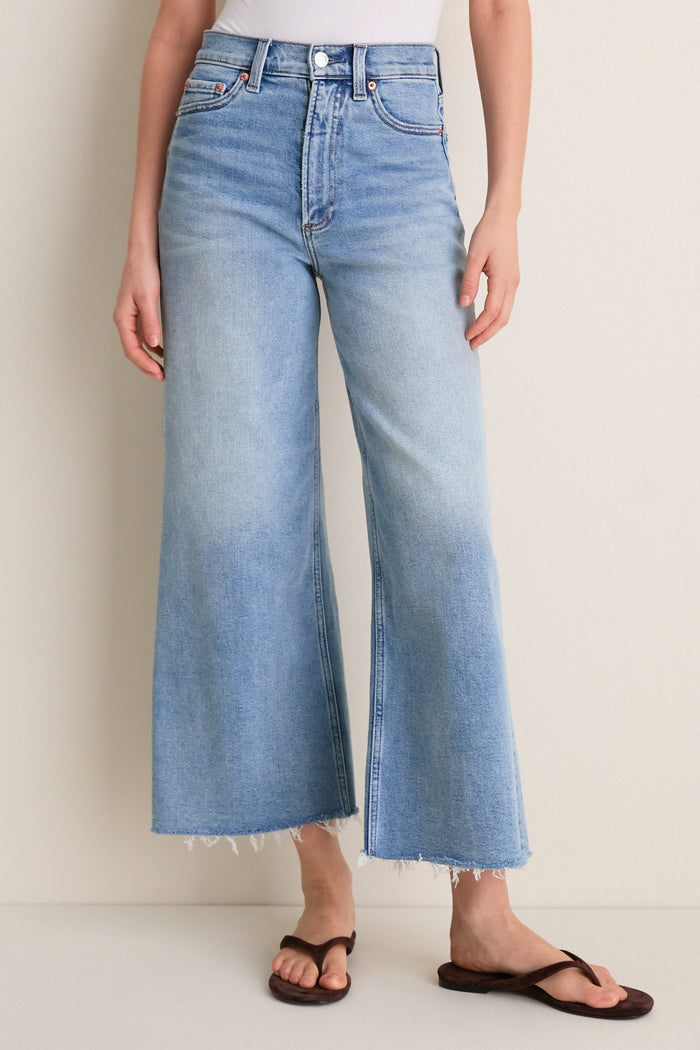 Bistro High Rise Ultra Wide Leg Lana Crop