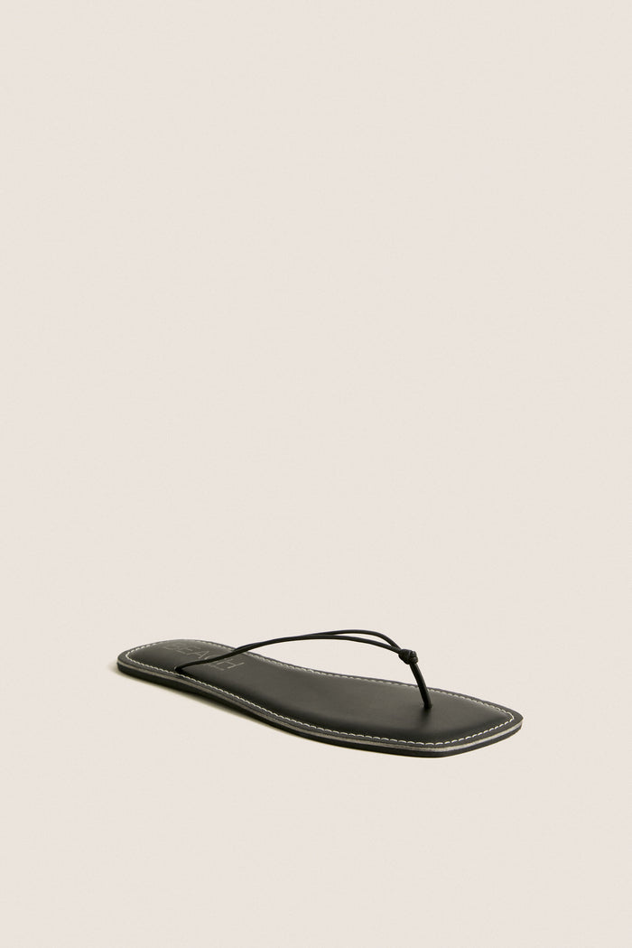 Black Ray Flip Flops