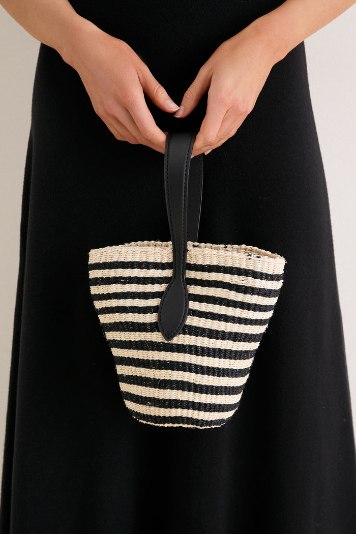 Black Sisal Single Handle Basket