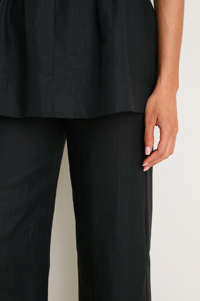 Black Syna Pants