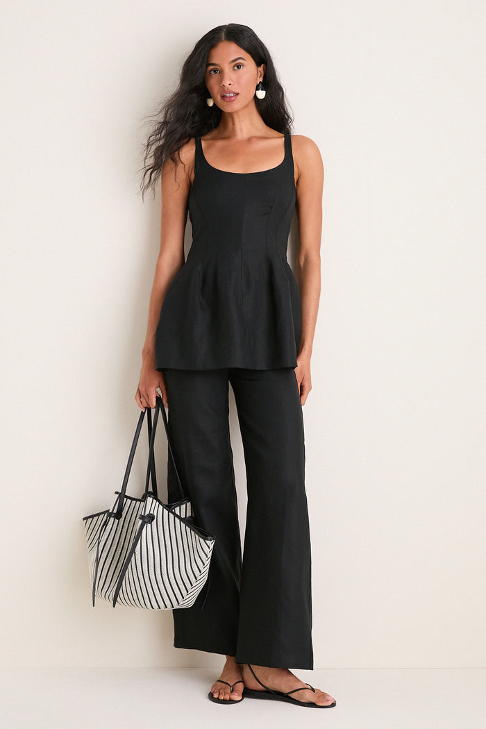 Black Syna Top