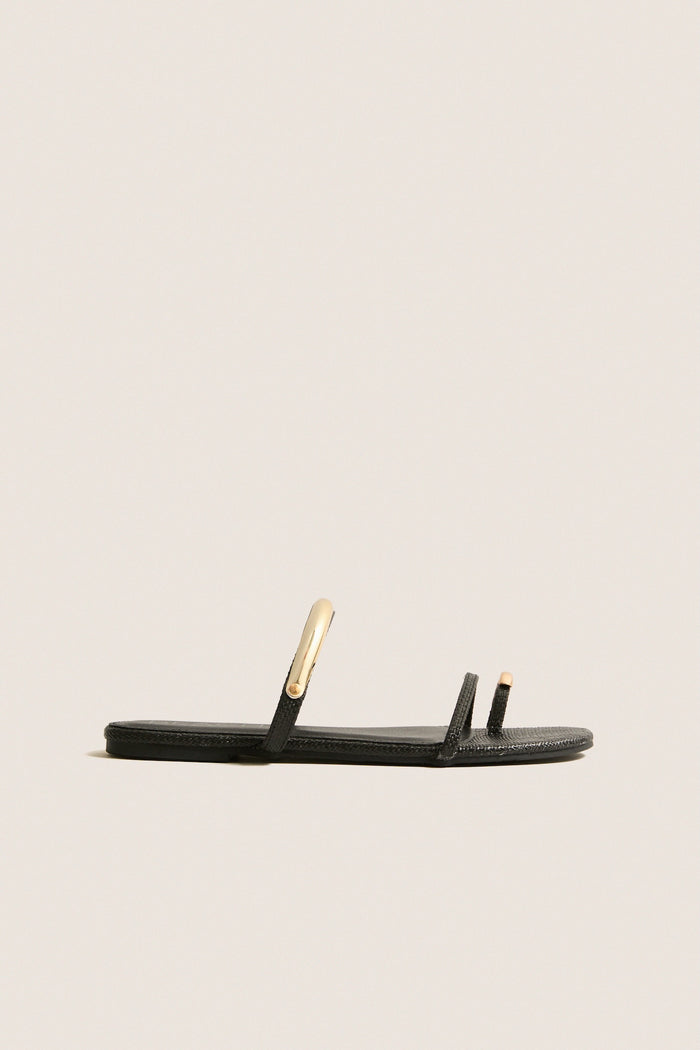Black Vacay Sandals