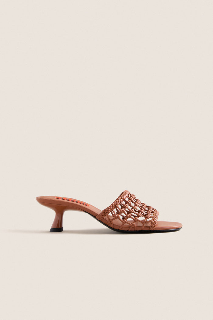 Chestnut Knotted Beep Heels