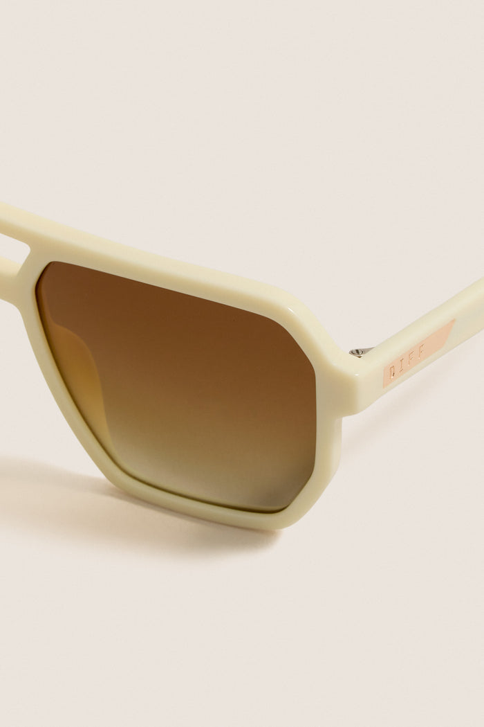 Courtside Ivory Polarized Cameron Sunglasses