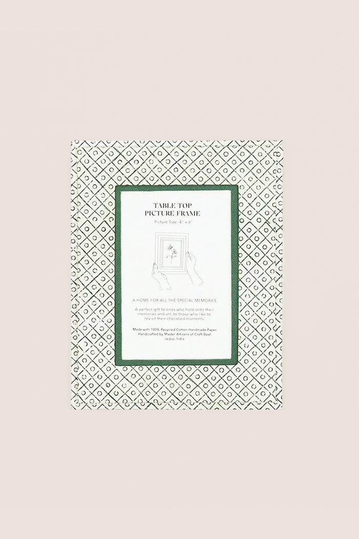 Dot and Grid Green Screen Printed Tabletop Picture Frame