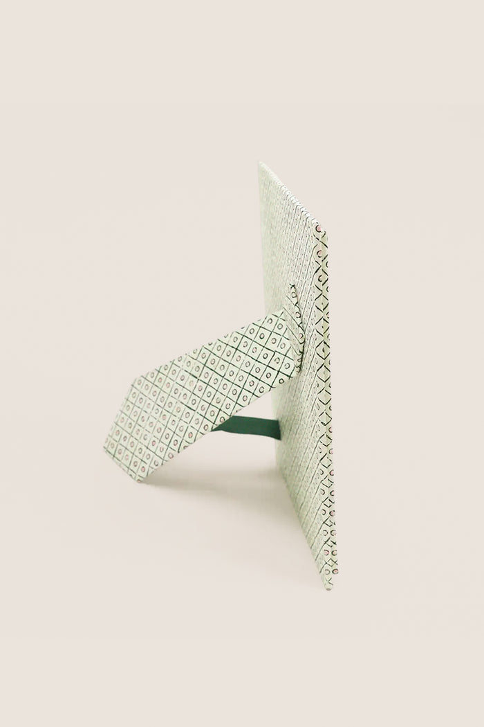 Dot and Grid Green Screen Printed Tabletop Picture Frame