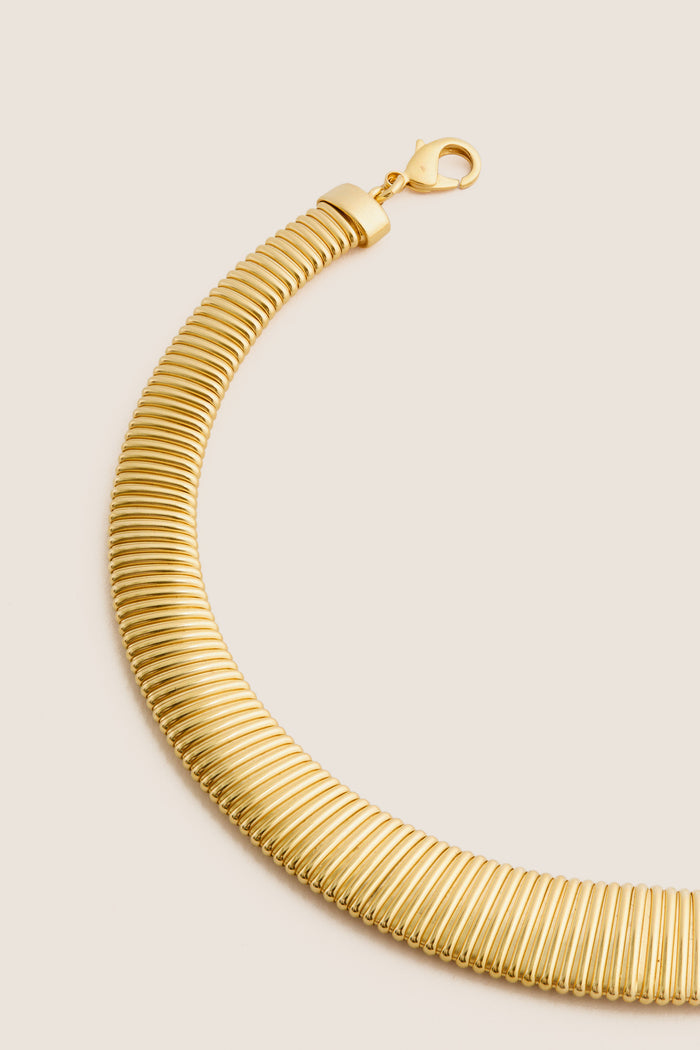 Gold Ribbed Collar
