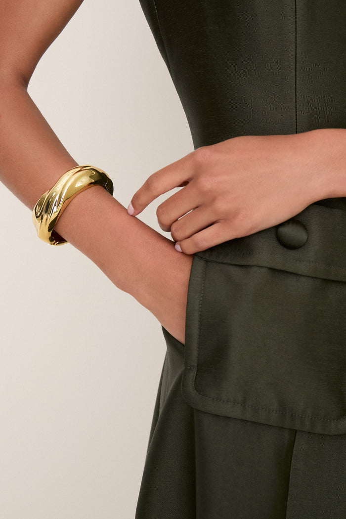 Gold Wave Hinged Bangle Bracelet