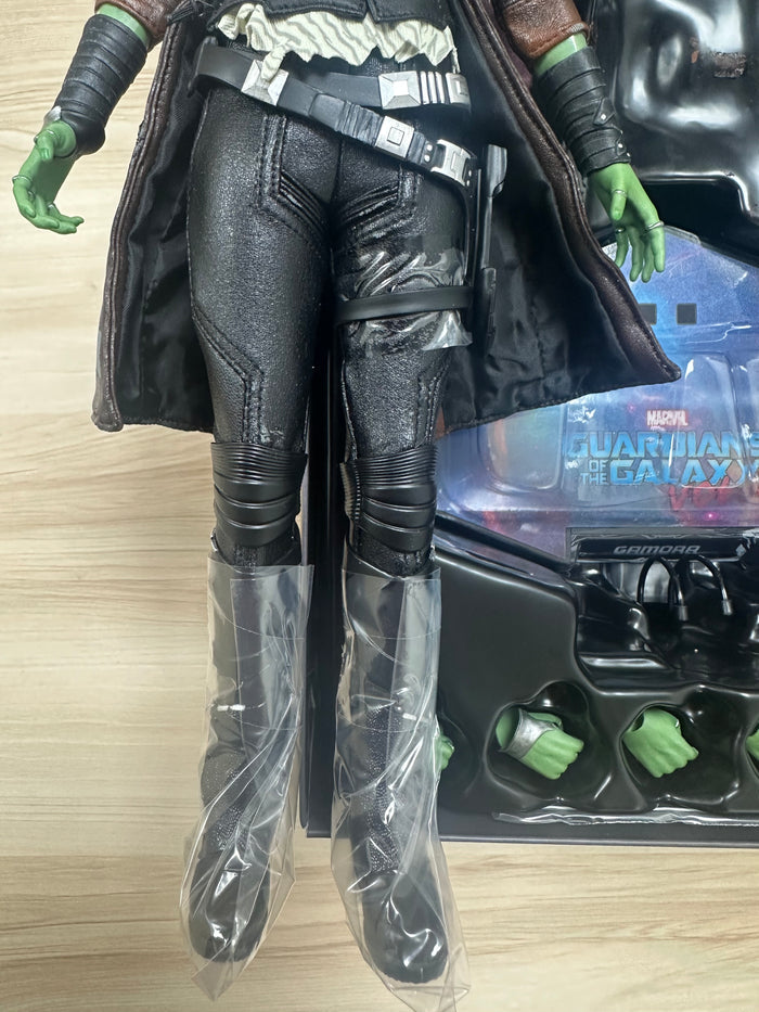 Hottoys Hot Toys 1/6 Scale MMS483 MMS 483 Guardians of the Galaxy Vol. 2 - Gamora Action Figure OPEN