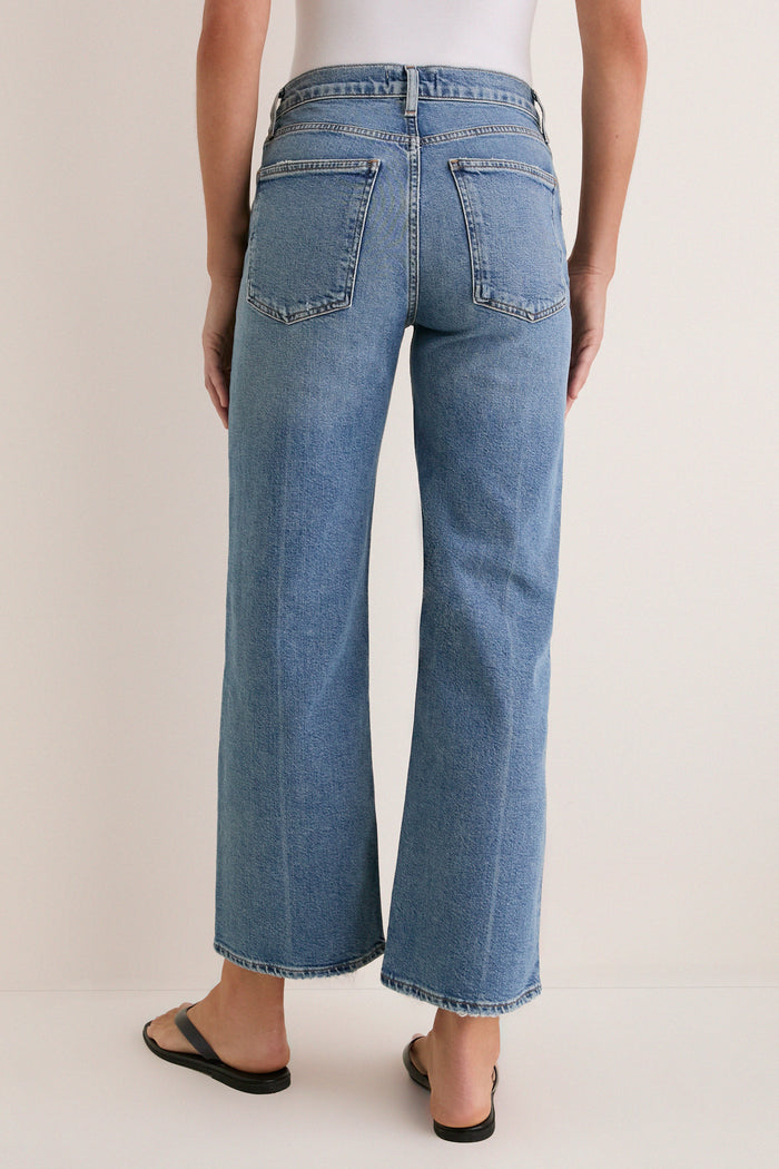 Kindle Mid Rise Relaxed Straight Harper Jean
