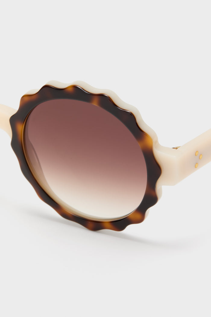 Light Tortoise Lily Sunglasses