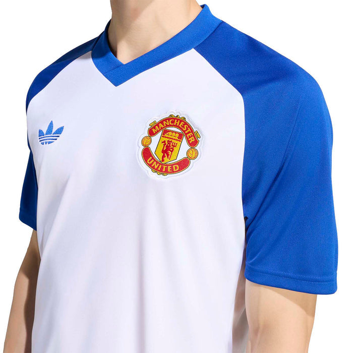 adidas Manchester United 2026/27 Adults Away Pre-Match Jersey