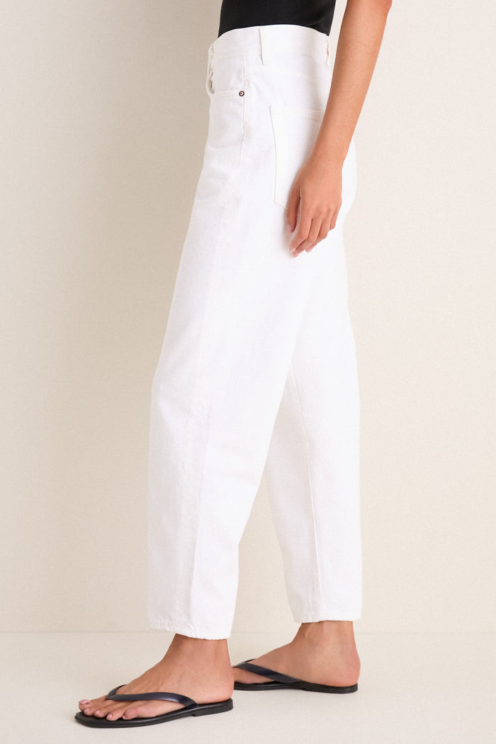 Marshmallow High Rise Vintage Taper 80's Jean