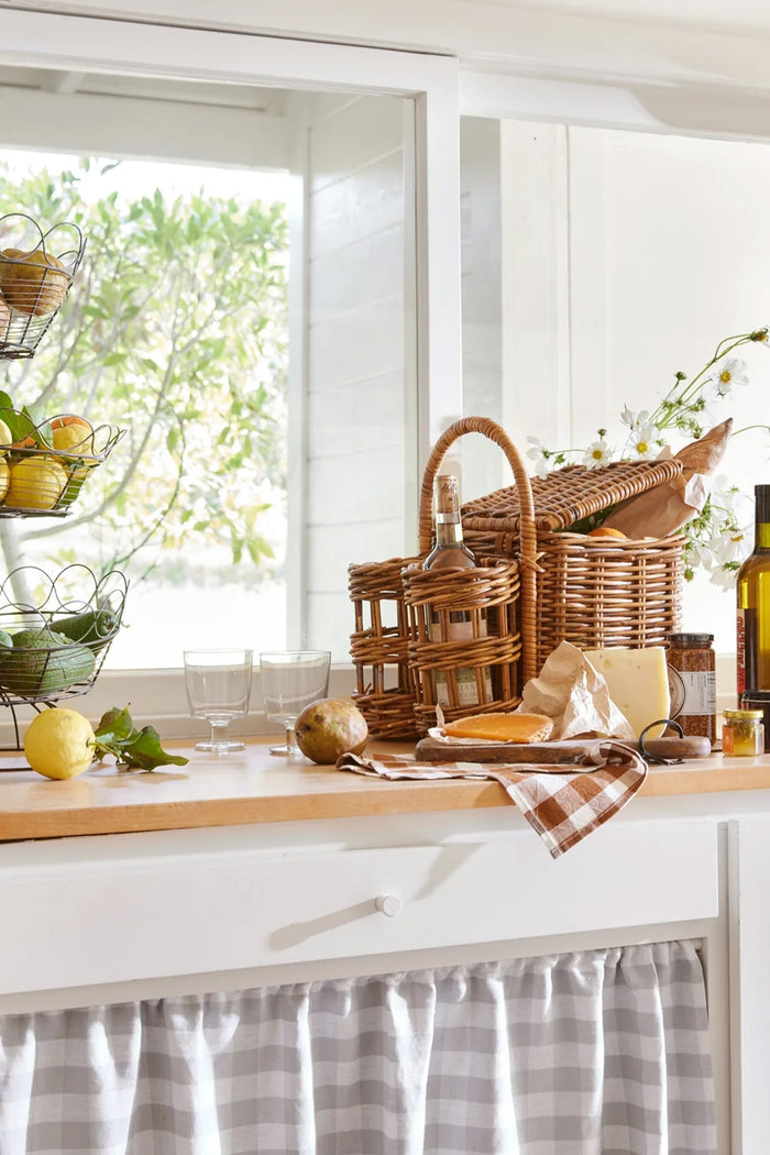 Natural Apero Wine & Cheese Picnic Basket