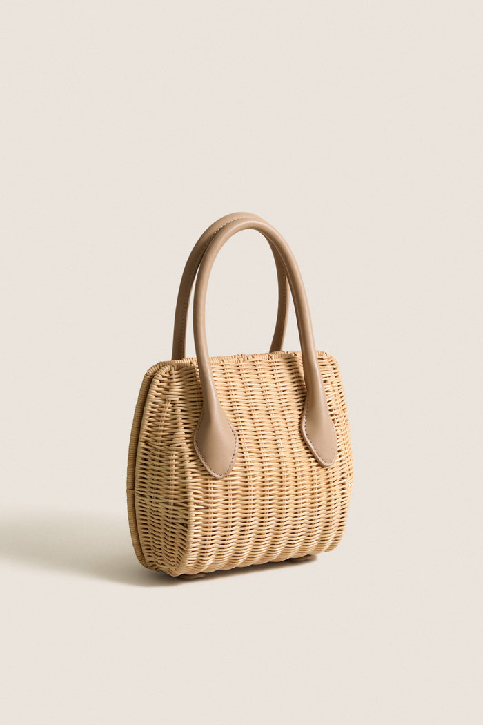 Natural Wicker Wave Top Handle Bag