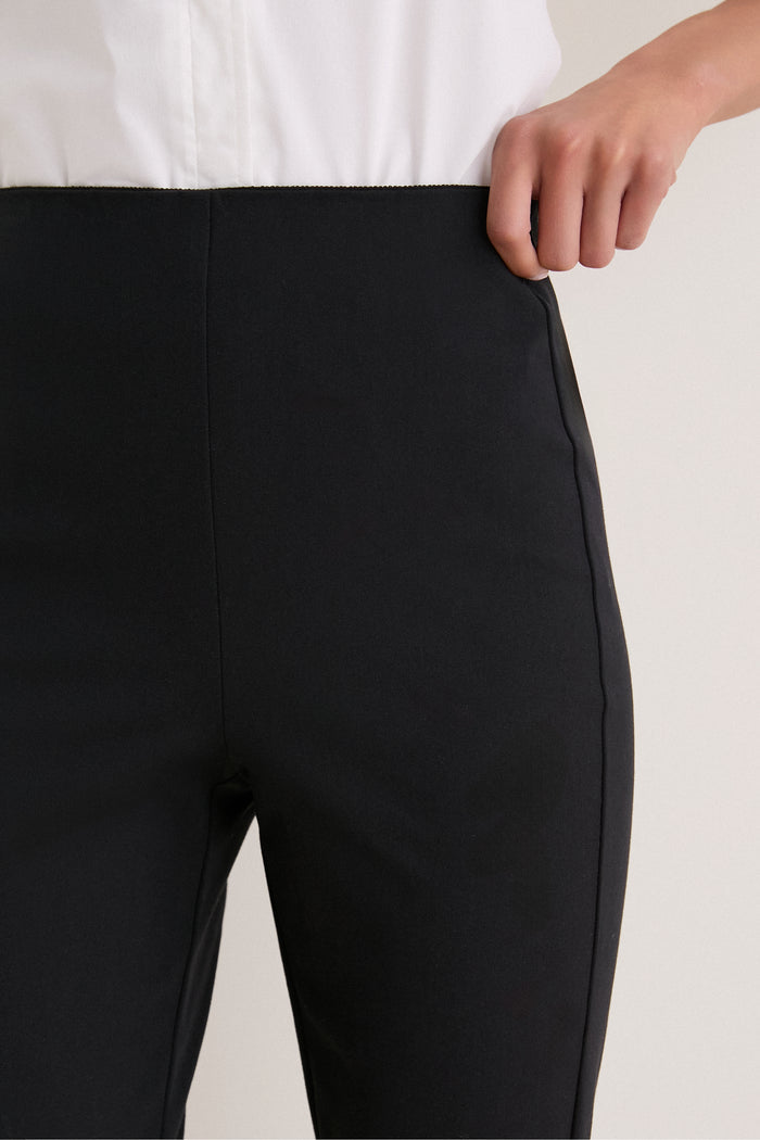 Noir Stretch Zoey Pixie Pants
