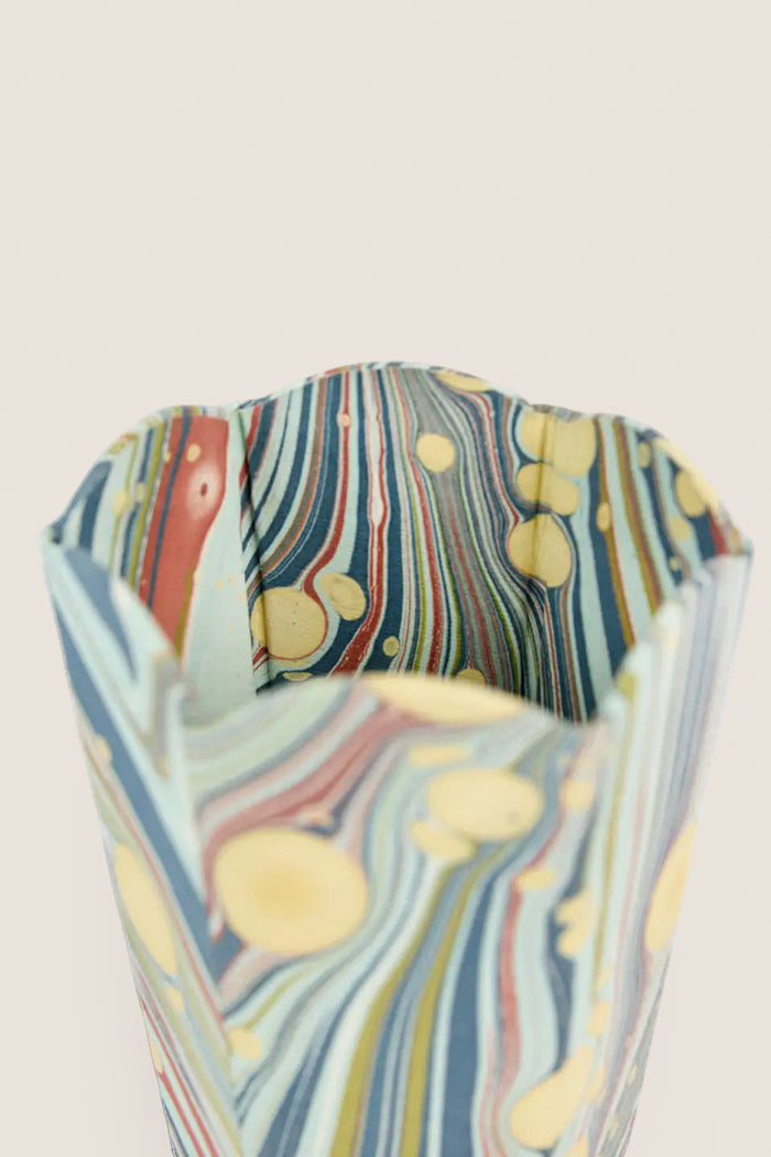 Ocean Fire Whirl Marble Scalloped Pen Pot