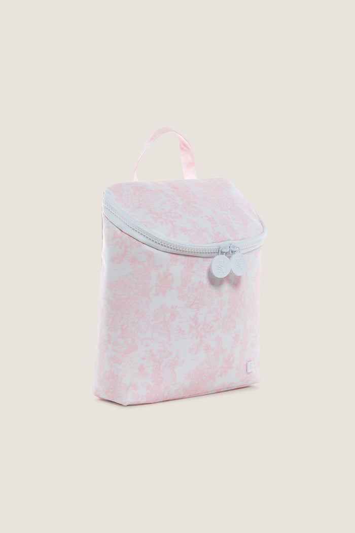 Pink Bunny Toile Take Away Insulated Lunch Bag, a classic and effortless carry-all with fun, high-end toile print, featuring a top carry loop and zip-around closure.