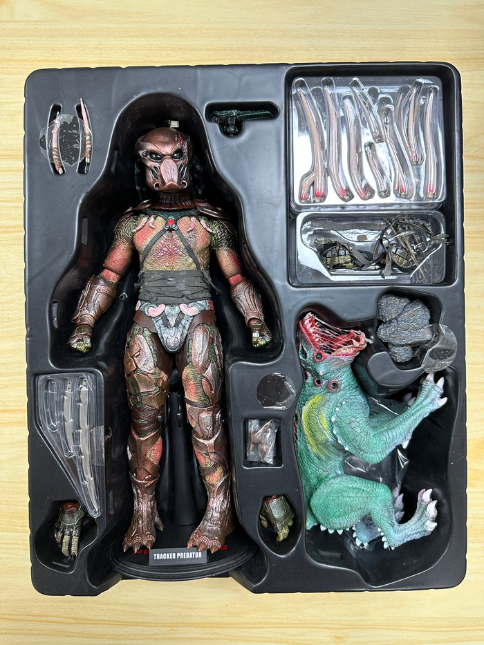Predators - Tracker Predator Figure (Second Hand)