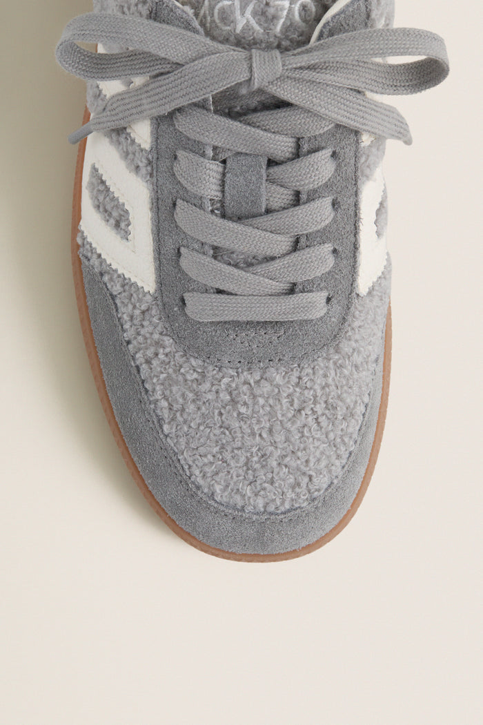 Sea White Teddy Sneakers