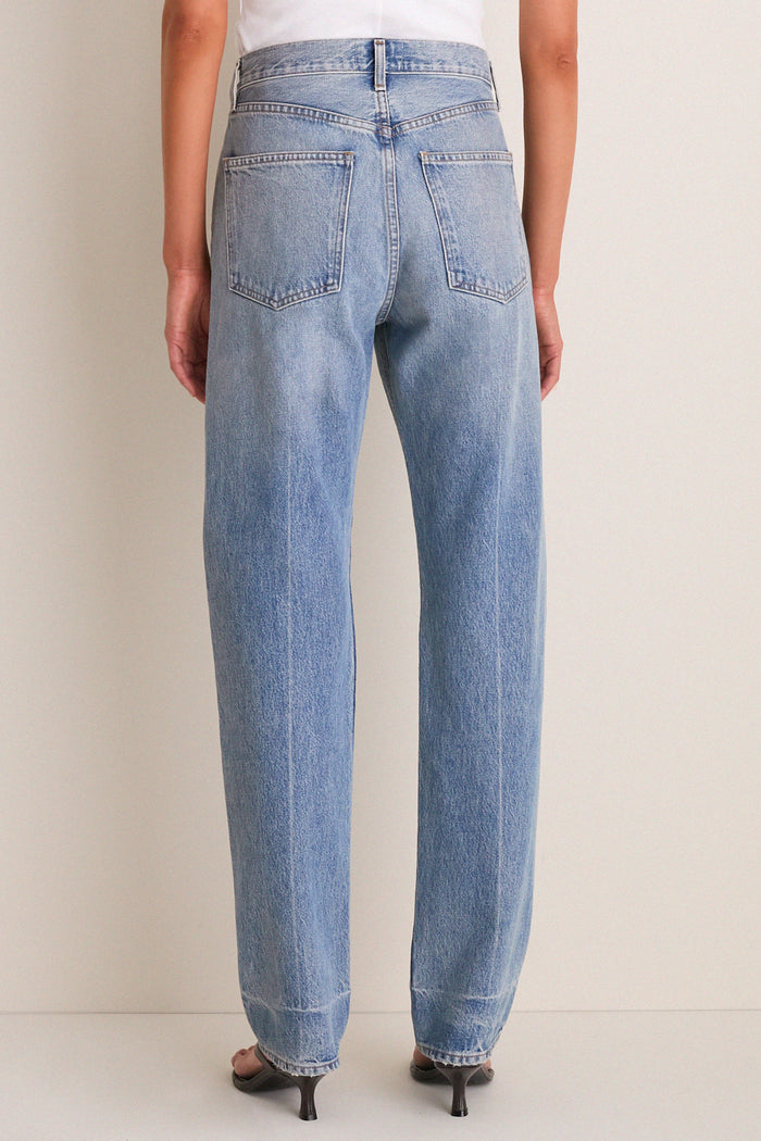 Session 90's Jean