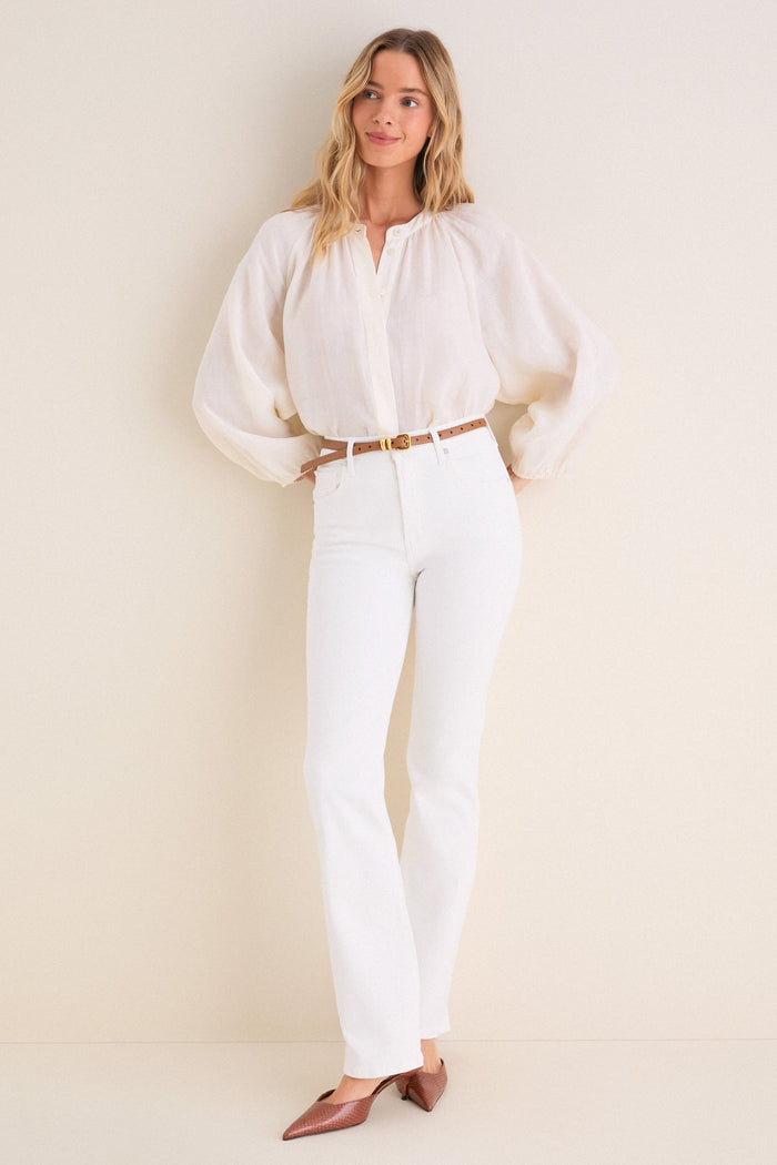 Soft White Lilah 32 Jean