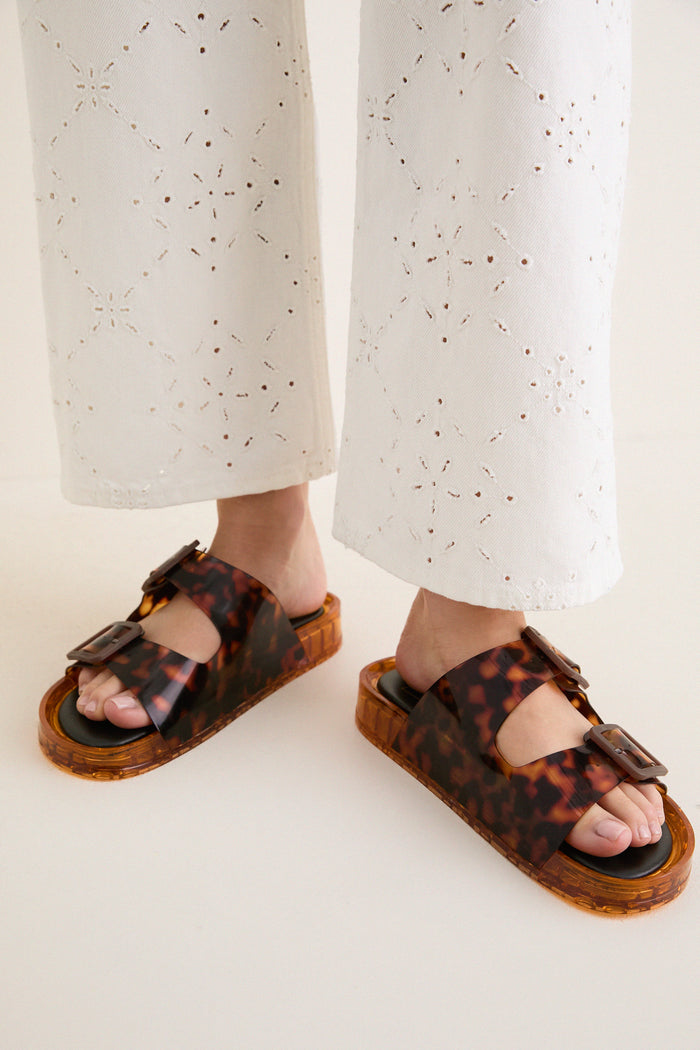 Tortoise Julio Sandals
