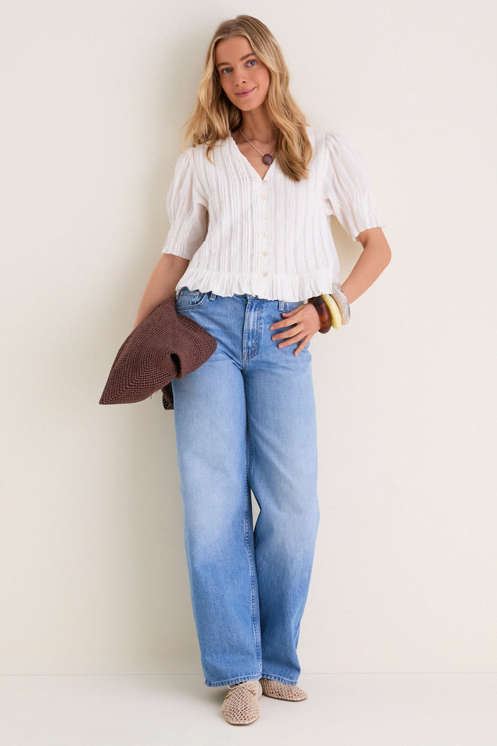 White Alberte Solid Bubble Sleeve Blouse