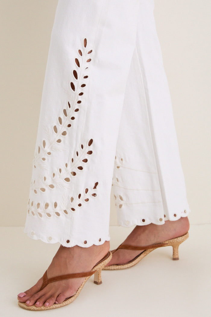 White Eyelet High Rise Column Jean